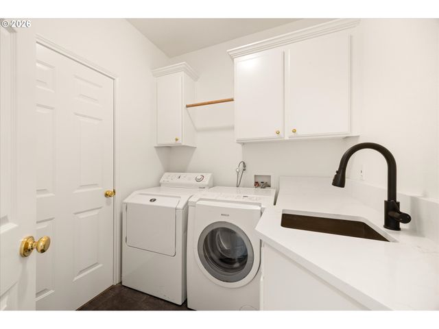 3817 Nw 120TH Ter, Portland, OR 97229