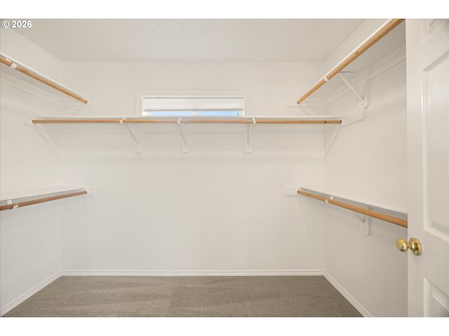 3817 Nw 120TH Ter, Portland, OR 97229