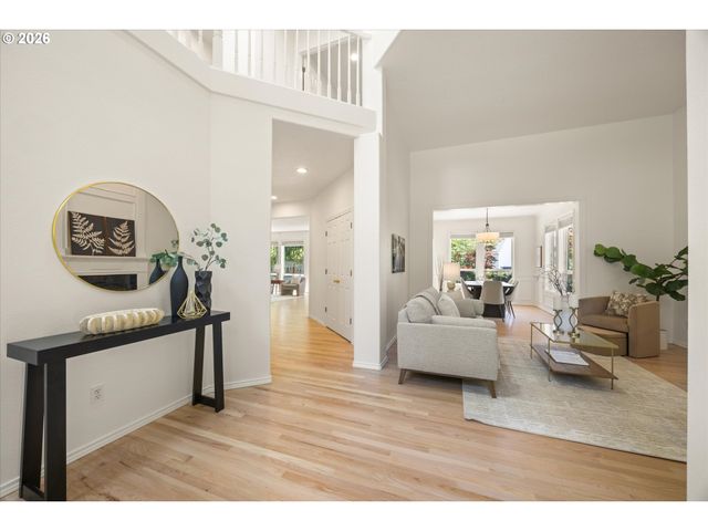 3817 Nw 120TH Ter, Portland, OR 97229