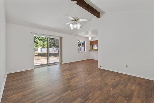 2904 Woodville Road, Bryan, TX 77803