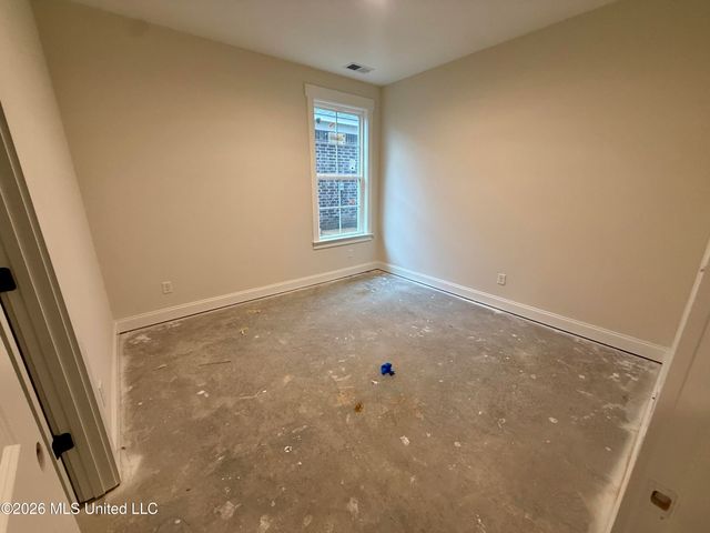 825 E Quitman Court, Nesbit, MS 38651