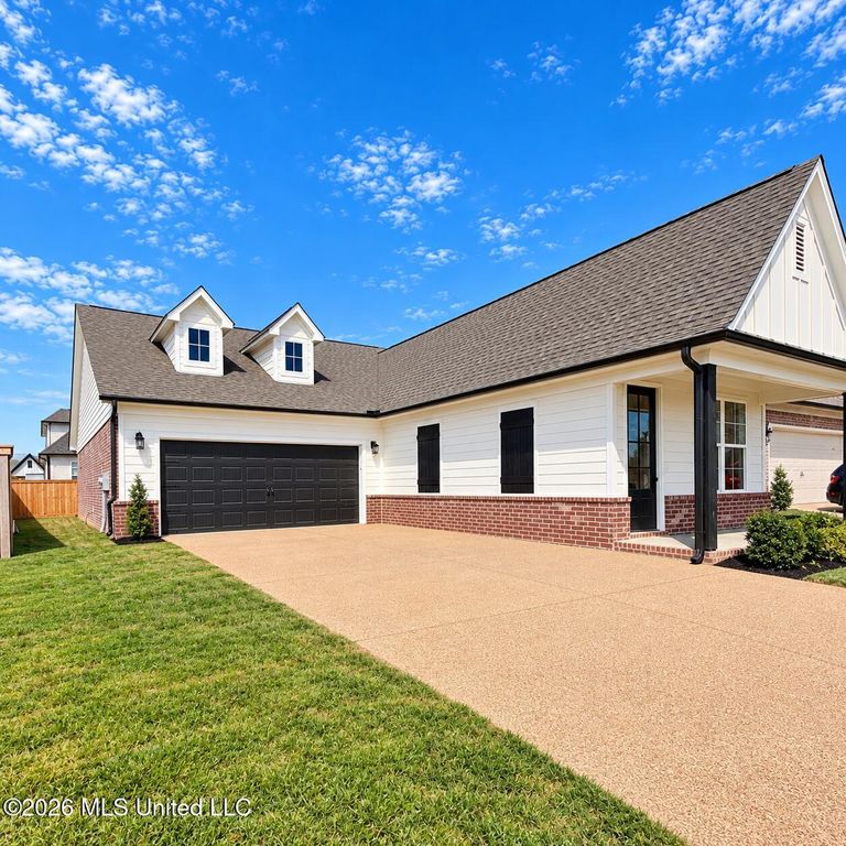 825 E Quitman Court, Nesbit, MS 38651 — photo 2
