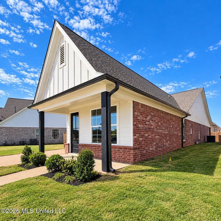 825 E Quitman Court, Nesbit, MS 38651 — photo 3