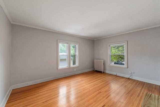 2733 Girard Avenue S 106, Minneapolis, MN 55408
