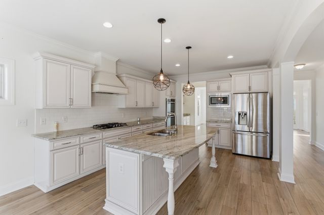 6772 Falls Ridge Ln, College Grove, TN 37046