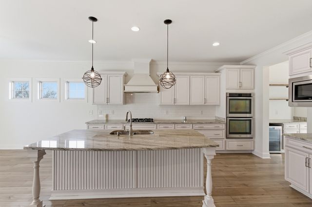 6772 Falls Ridge Ln, College Grove, TN 37046