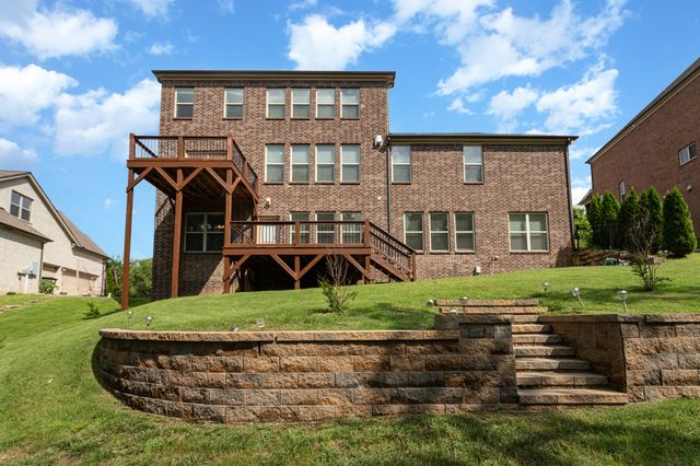 6772 Falls Ridge Ln, College Grove, TN 37046