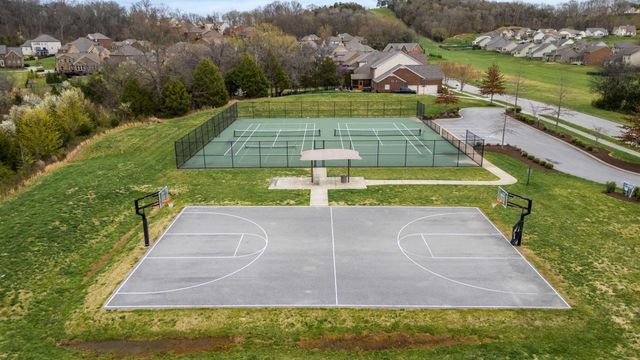 6772 Falls Ridge Ln, College Grove, TN 37046