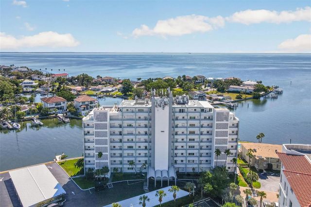 1365 SNELL ISLE BOULEVARD NE 6A, St Petersburg, FL 33704