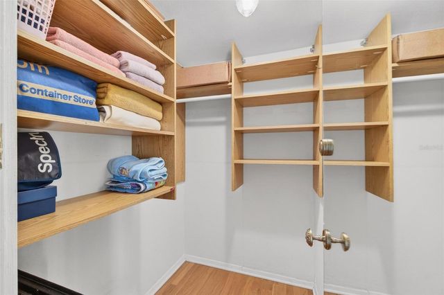 1365 SNELL ISLE BOULEVARD NE 6A, St Petersburg, FL 33704