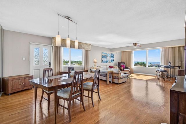 1365 SNELL ISLE BOULEVARD NE 6A, St Petersburg, FL 33704