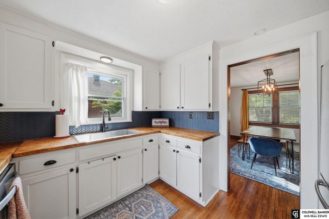 1910 High Street, Lincoln, NE 68502