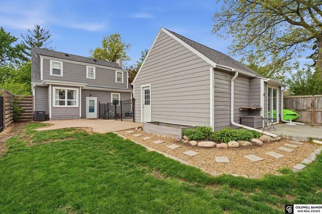 1910 High Street, Lincoln, NE 68502
