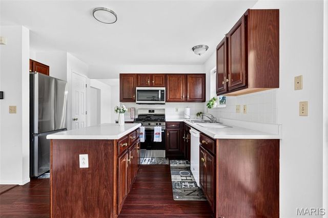 39 Green Pines Circle, St Peters, MO 63376