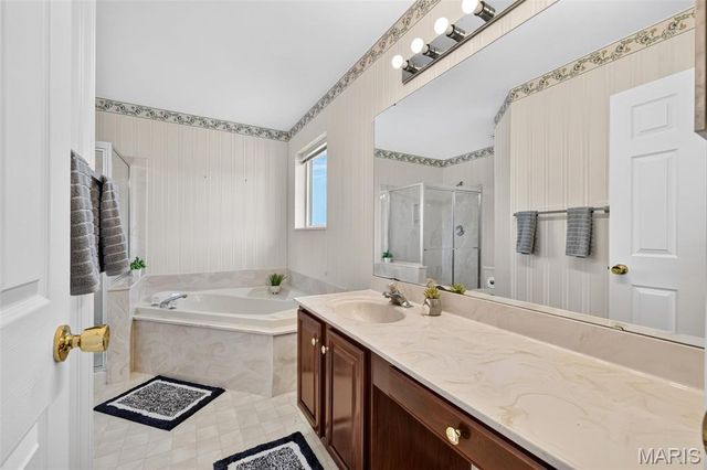 39 Green Pines Circle, St Peters, MO 63376
