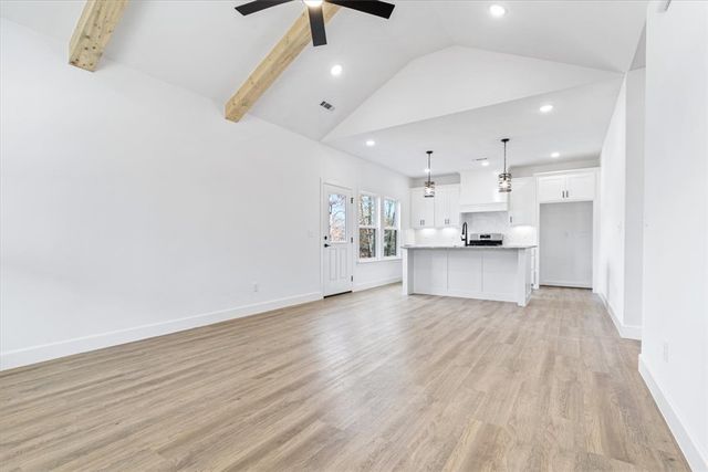40 Hebrides Drive, Bella Vista, AR 72715