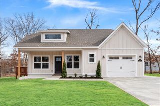 40 Hebrides Drive, Bella Vista, AR 72715