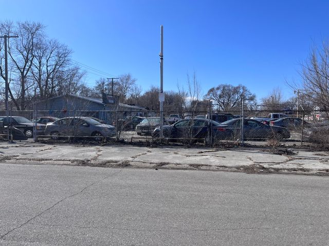 6007-60 W 5th Avenue, Gary, IN 46406