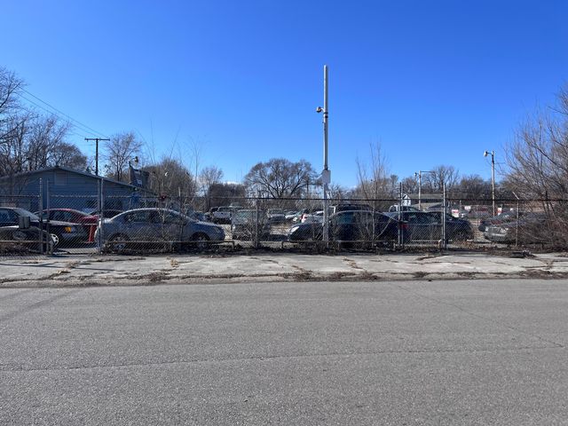 6007-60 W 5th Avenue, Gary, IN 46406