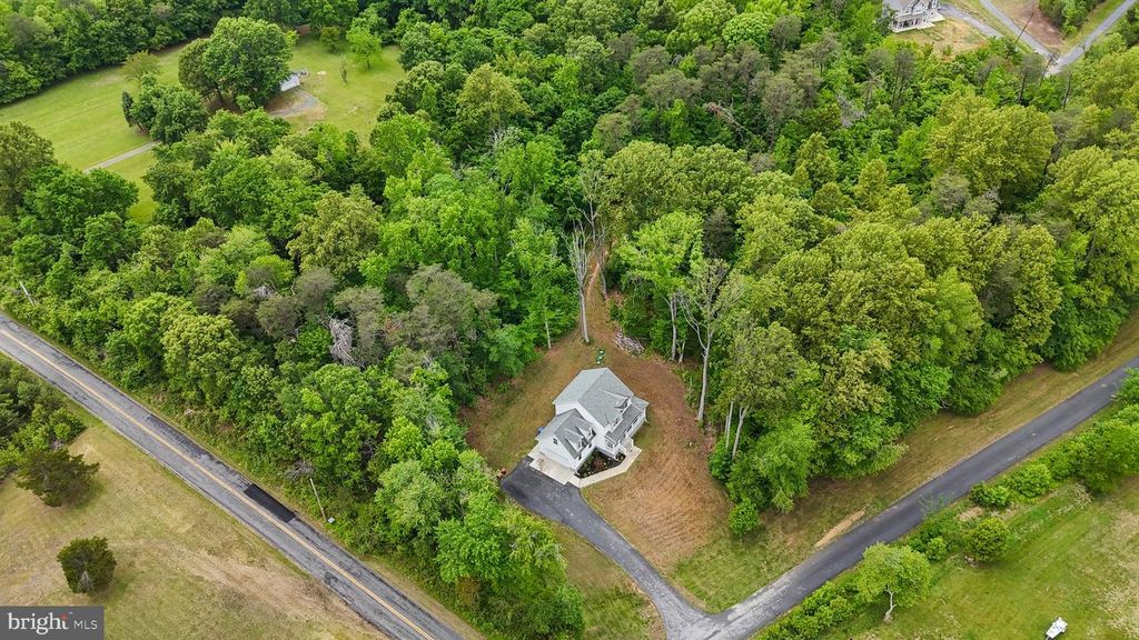 8055 SHANNON WOODS PL, Nanjemoy, MD 20662