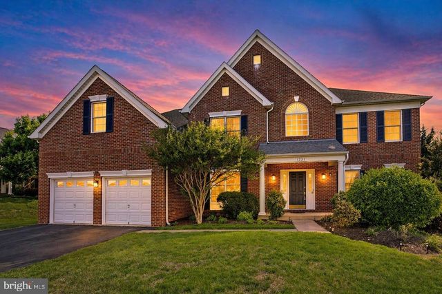 3221 SPRING RAIN CT, Herndon, VA 20171