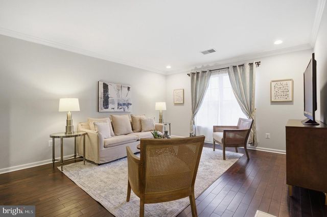 3221 SPRING RAIN CT, Herndon, VA 20171