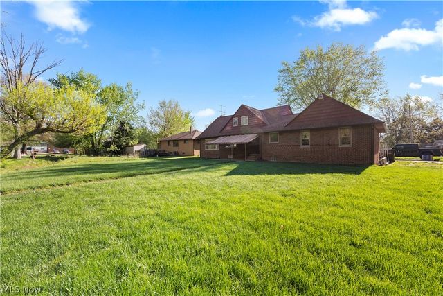 5254 Clinton Avenue, Lorain, OH 44055