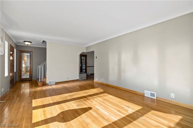 5254 Clinton Avenue, Lorain, OH 44055