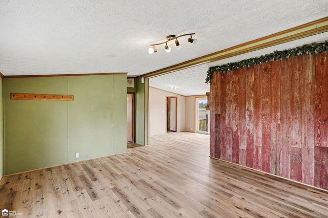 13865 Mckinley Road, Montrose, MI 48457
