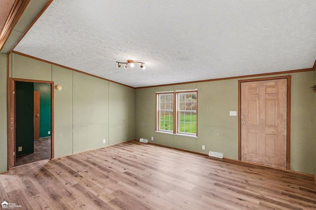 13865 Mckinley Road, Montrose, MI 48457