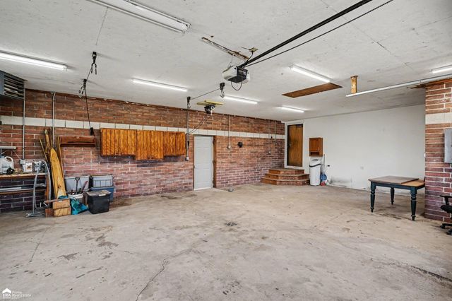 13865 Mckinley Road, Montrose, MI 48457