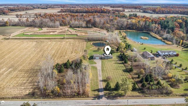 13865 Mckinley Road, Montrose, MI 48457