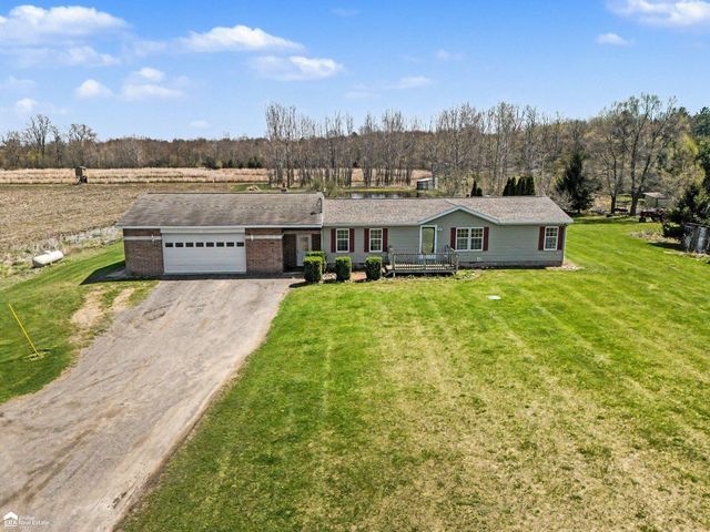 13865 Mckinley Road, Montrose, MI 48457