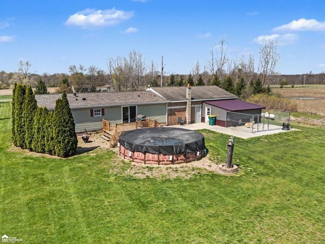 13865 Mckinley Road, Montrose, MI 48457