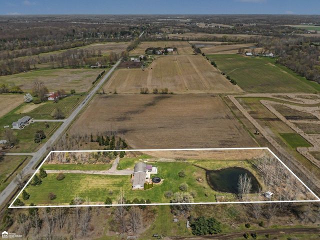 13865 Mckinley Road, Montrose, MI 48457