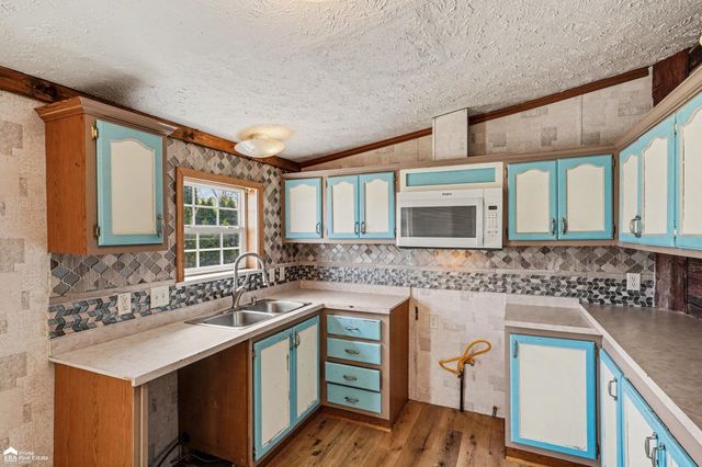13865 Mckinley Road, Montrose, MI 48457