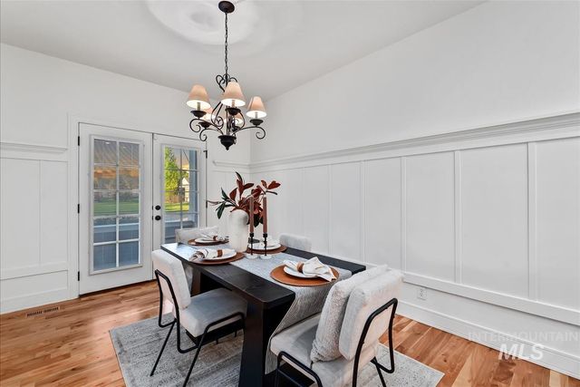 863 W Colbert St, Meridian, ID 83646
