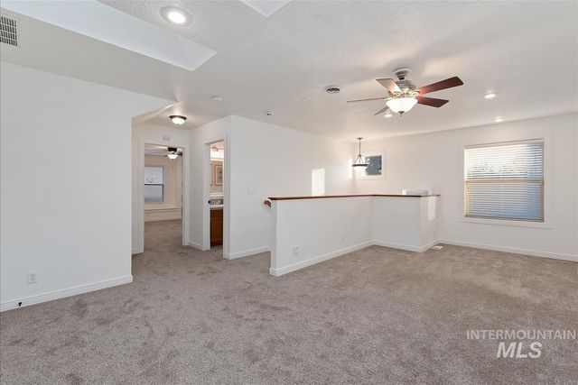 863 W Colbert St, Meridian, ID 83646