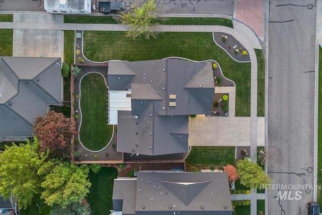 863 W Colbert St, Meridian, ID 83646