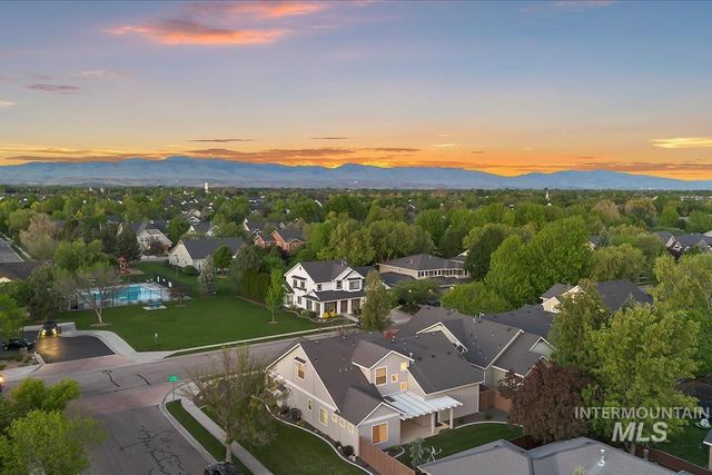 863 W Colbert St, Meridian, ID 83646
