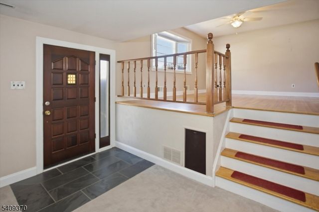 4 Terry Ln, Wharton Boro, NJ 07885