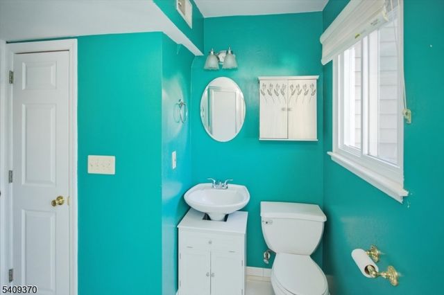 4 Terry Ln, Wharton Boro, NJ 07885