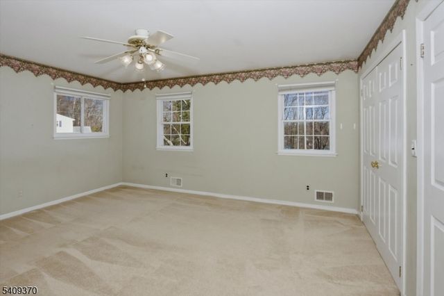 4 Terry Ln, Wharton Boro, NJ 07885