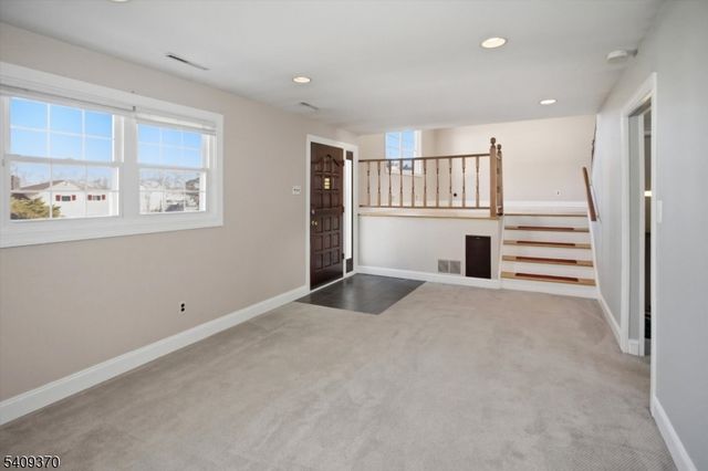 4 Terry Ln, Wharton Boro, NJ 07885