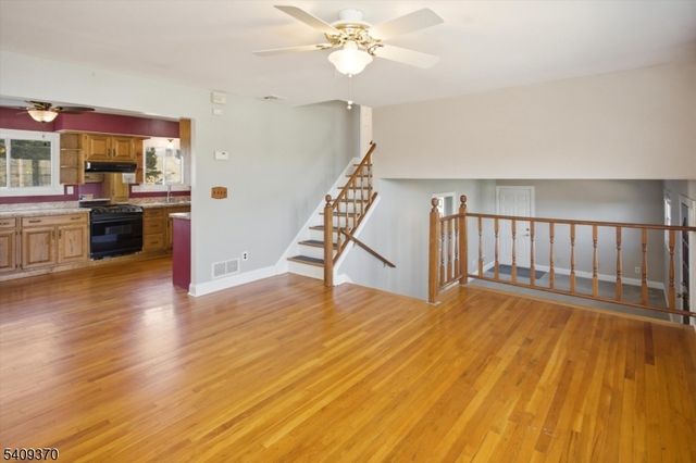 4 Terry Ln, Wharton Boro, NJ 07885