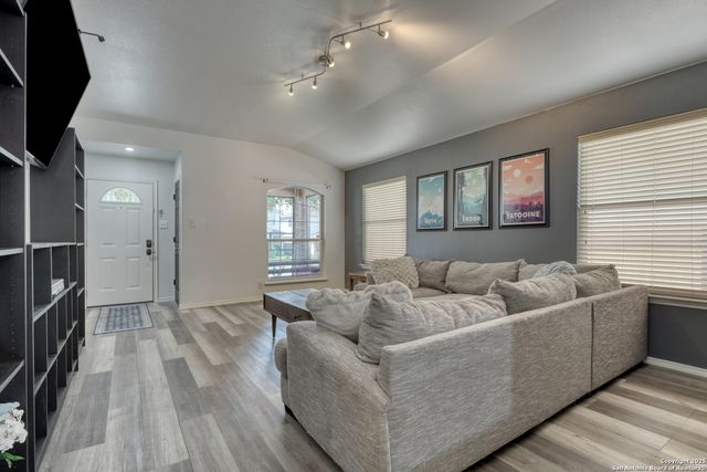 10423 Tiger Field, San Antonio, TX 78251