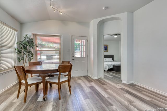 10423 Tiger Field, San Antonio, TX 78251