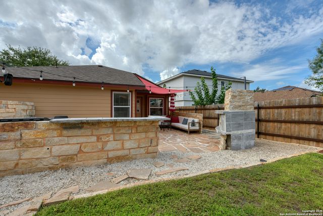 10423 Tiger Field, San Antonio, TX 78251