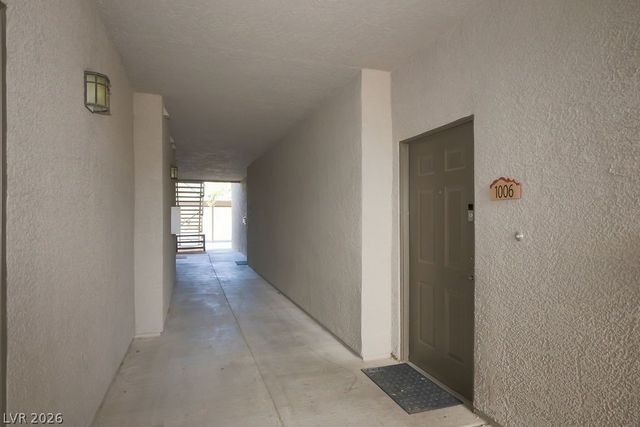 8250 North Grand Canyon Drive 1006, Las Vegas, NV 89166