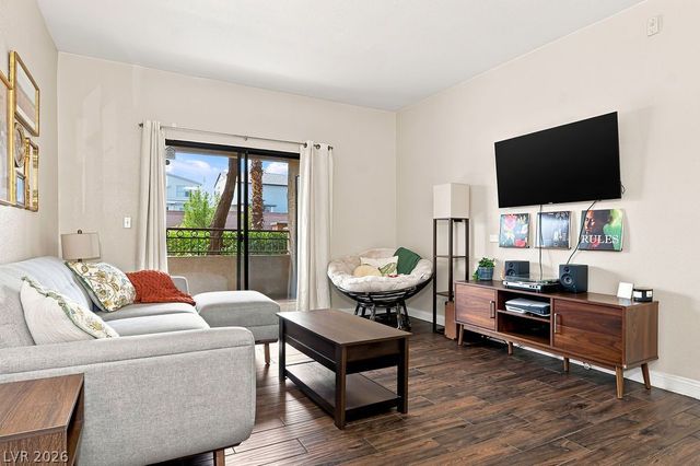 8250 North Grand Canyon Drive 1006, Las Vegas, NV 89166